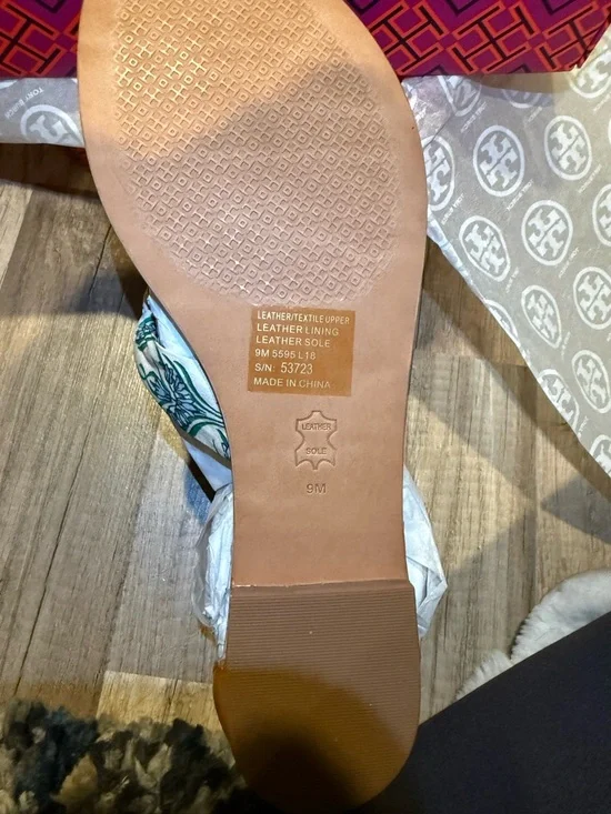 Brand New Tory Burch Tan Leather Miller Scarf Sandals - Picture 4 of 5